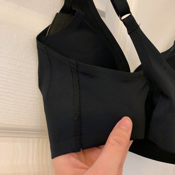 Lululemon Define Bra black size 4 - Picture 10 of 15